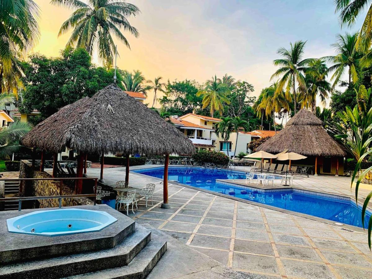 Manzanillo Villas Del Palmar ภายนอก รูปภาพ